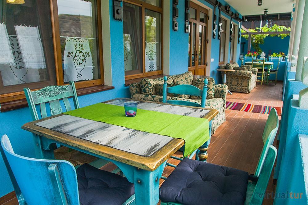 Resedinta Rotundu Bed & Breakfast Butuceny Ngoại thất bức ảnh