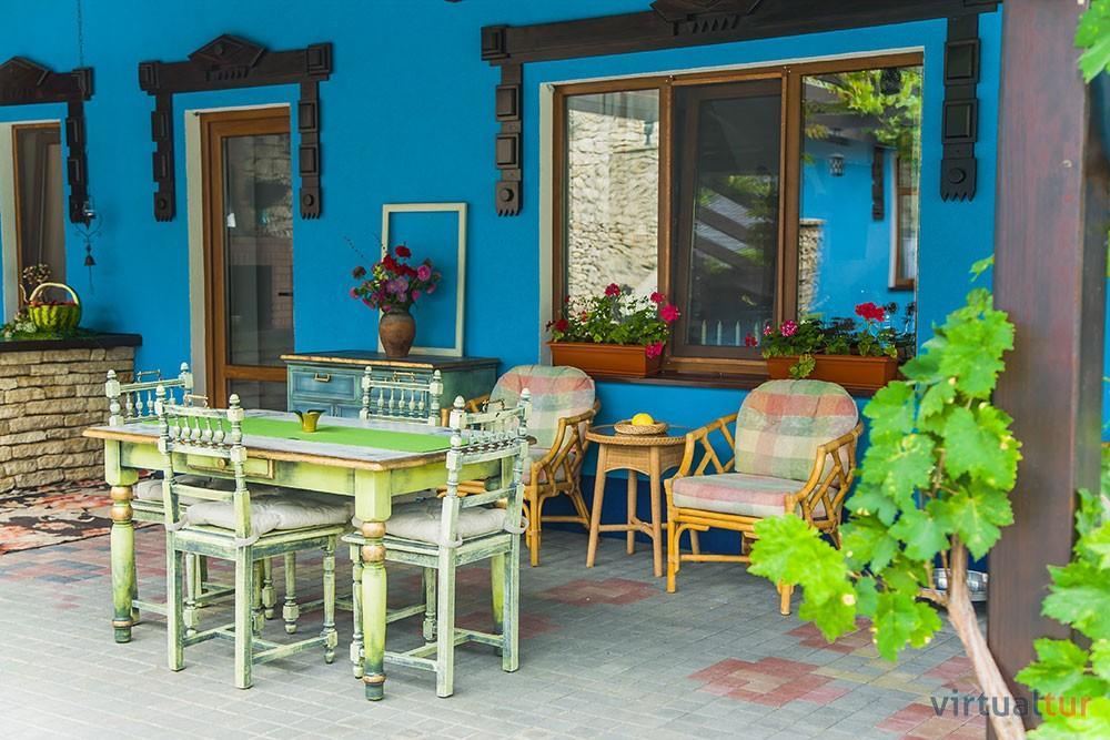 Resedinta Rotundu Bed & Breakfast Butuceny Ngoại thất bức ảnh
