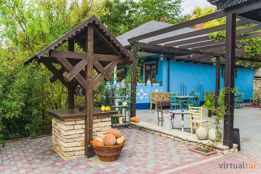 Resedinta Rotundu Bed & Breakfast Butuceny Ngoại thất bức ảnh