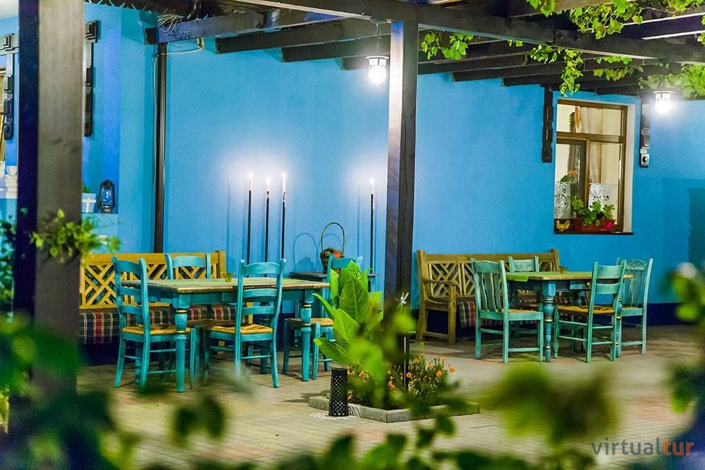 Resedinta Rotundu Bed & Breakfast Butuceny Ngoại thất bức ảnh