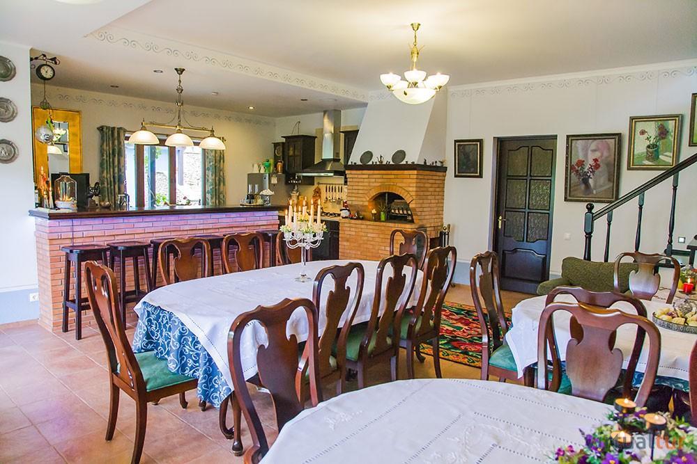 Resedinta Rotundu Bed & Breakfast Butuceny Ngoại thất bức ảnh