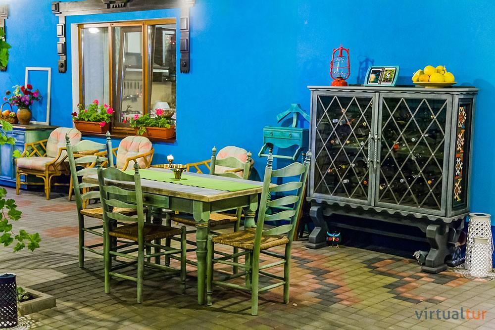 Resedinta Rotundu Bed & Breakfast Butuceny Ngoại thất bức ảnh
