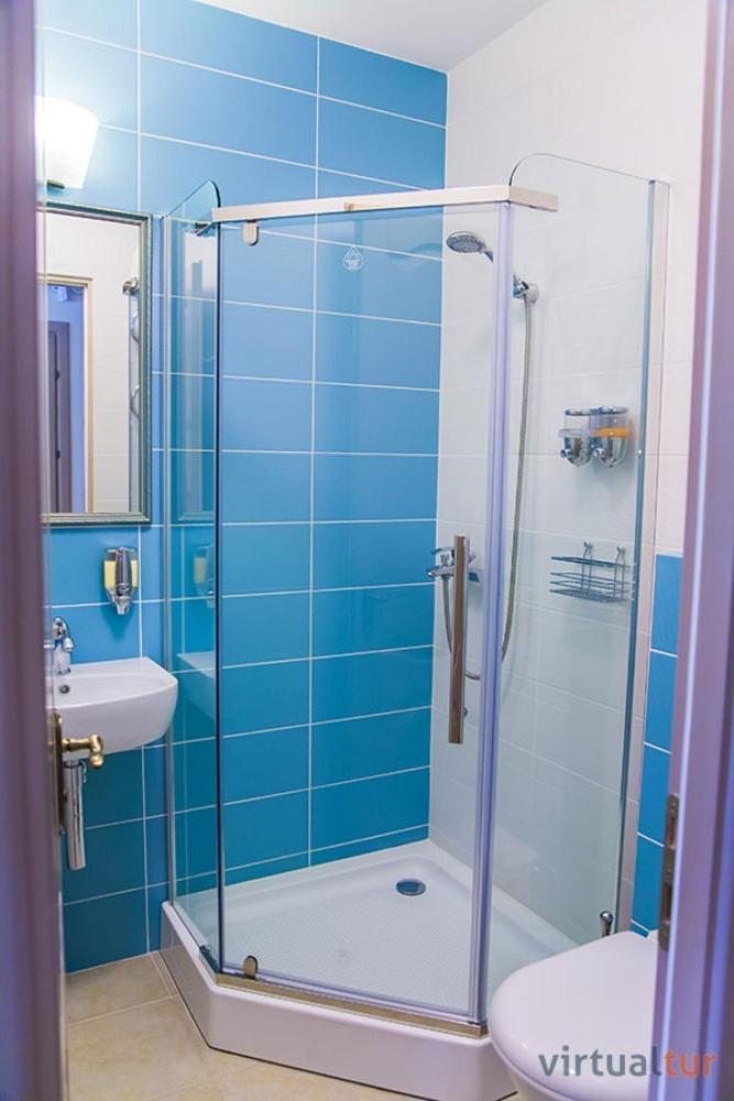 Resedinta Rotundu Bed & Breakfast Butuceny Ngoại thất bức ảnh